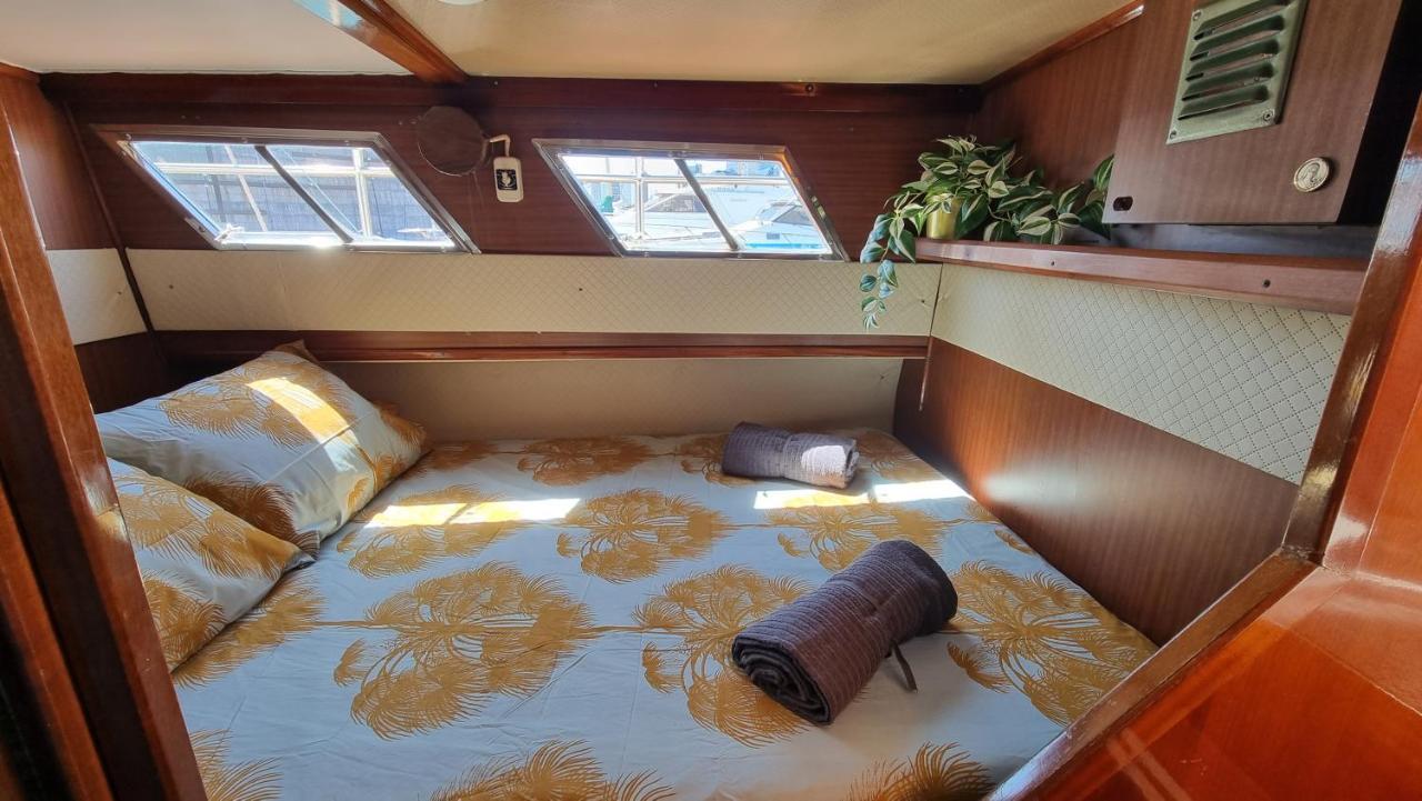 Hotel Charming Boat House In Barcelona With Big Terrace And Solarium à Sant Adrià de Besòs Extérieur photo